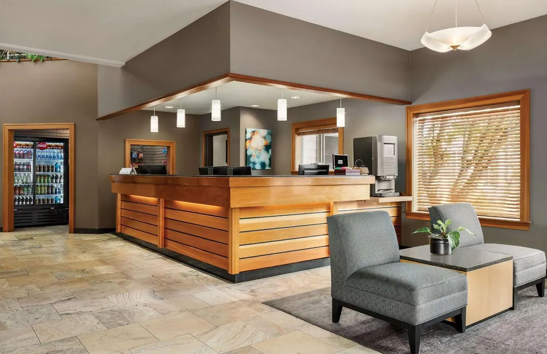 Radisson Hotel Portland Airport-1
